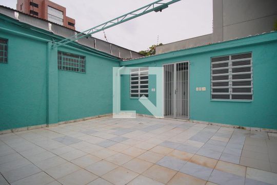 Área Externa de casa para alugar com 6 quartos, 280m² em Bela Vista, Porto Alegre