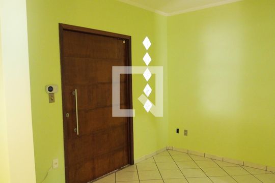 Sala de casa à venda com 3 quartos, 125m² em Santa Gertrudes, Jundiaí