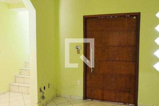 Sala de casa à venda com 3 quartos, 125m² em Santa Gertrudes, Jundiaí