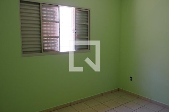 Quarto 2 de casa à venda com 3 quartos, 125m² em Santa Gertrudes, Jundiaí
