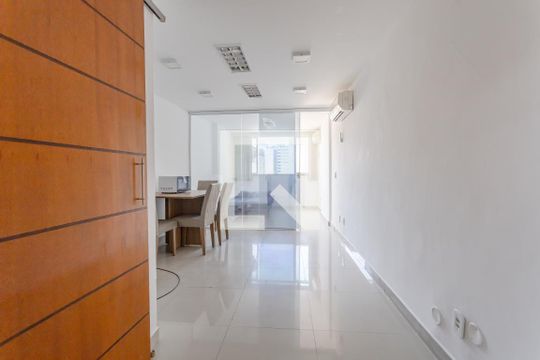 Studio de kitnet/studio para alugar com 1 quarto, 30m² em Centro, Rio de Janeiro