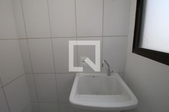 Área de Serviço de apartamento para alugar com 2 quartos, 52m² em Jardim Santa Fe, Sorocaba