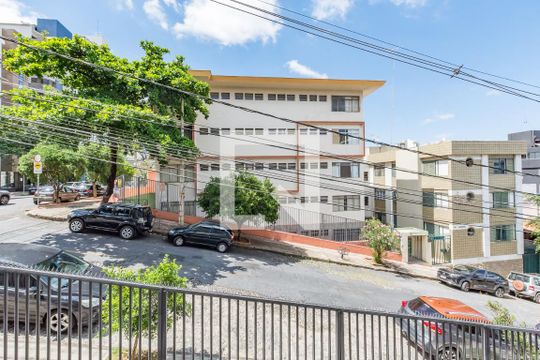 Sala de apartamento para alugar com 3 quartos, 98m² em Gutierrez, Belo Horizonte