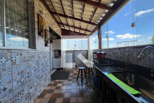 Área comum de casa de condomínio para alugar com 3 quartos, 108m² em Xangri-lá, Contagem