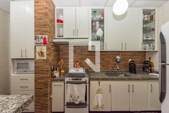 Cozinha de apartamento à venda com 3 quartos, 110m² em Buritis, Belo Horizonte