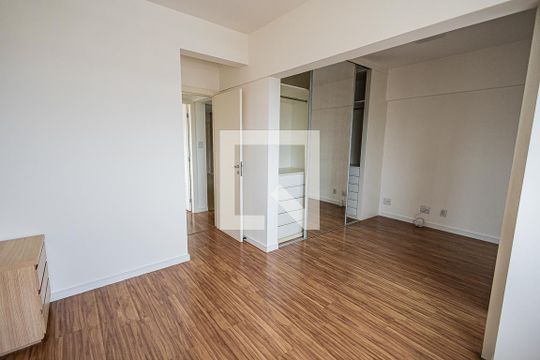 Quarto 1 / suite de apartamento à venda com 2 quartos, 80m² em Ouro Preto, Belo Horizonte