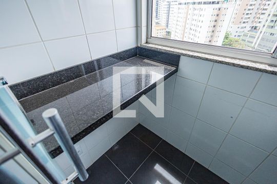 Area de serviço de apartamento à venda com 2 quartos, 80m² em Ouro Preto, Belo Horizonte