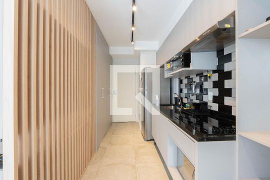 Studio de kitnet/studio para alugar com 1 quarto, 35m² em Consolação, São Paulo