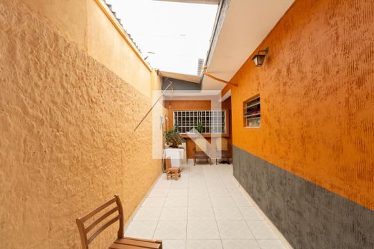 Quintal de casa para alugar com 3 quartos, 540m² em Parque Boturussu, São Paulo