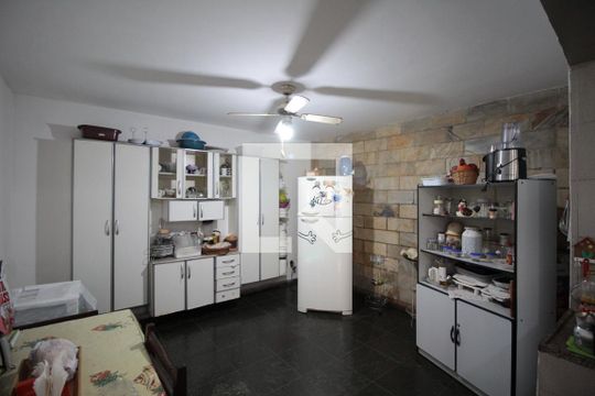 Cozinha de casa à venda com 4 quartos, 280m² em Santa Monica, Belo Horizonte
