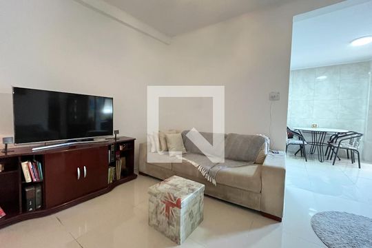 Sala de casa à venda com 3 quartos, 220m² em Vila Parque Jabaquara, São Paulo