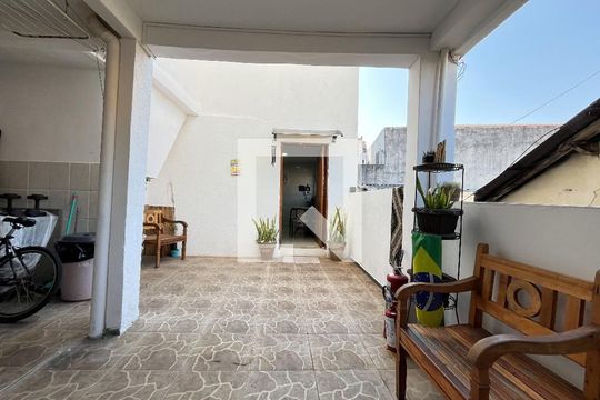 Área externa de casa à venda com 3 quartos, 220m² em Vila Parque Jabaquara, São Paulo