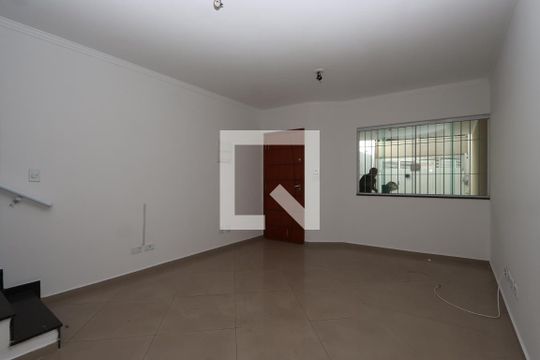 Casa à venda com 3 quartos, 110m² em Vila Prudente, São Paulo