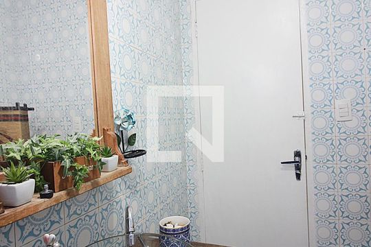 Lavabo de casa à venda com 3 quartos, 250m² em Rudge Ramos, São Bernardo do Campo