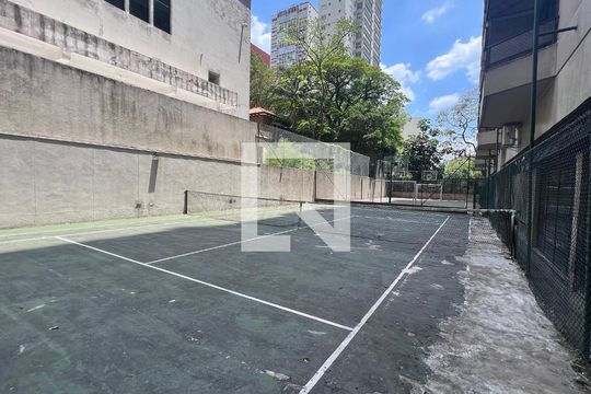 Quadra de kitnet/studio para alugar com 1 quarto, 60m² em Cerqueira César, São Paulo