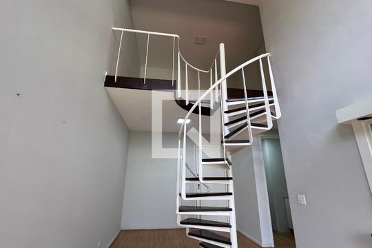 Kitnet/Studio para alugar com 1 quarto, 60m² em Cerqueira César, São Paulo