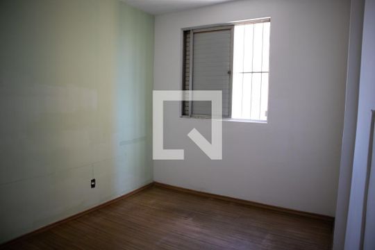 Quarto 2 de apartamento para alugar com 2 quartos, 50m² em Jardim Andaraí, São Paulo