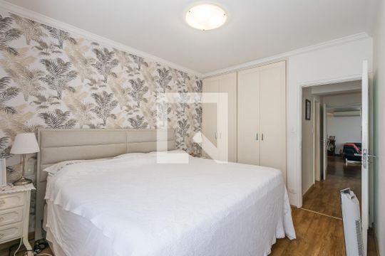 Suíte de apartamento para alugar com 3 quartos, 110m² em Jardins, São Paulo