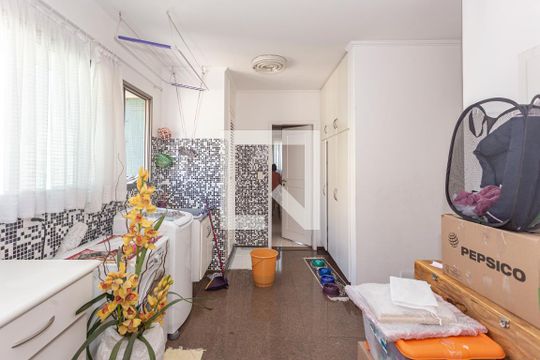 Área de Serviço de apartamento à venda com 3 quartos, 246m² em Aclimação, São Paulo