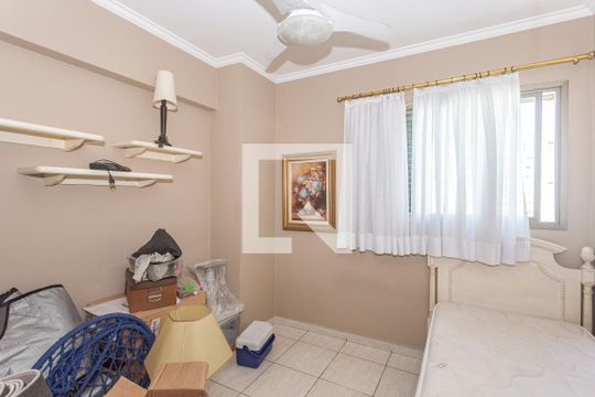 Quarto de Serviço de apartamento à venda com 3 quartos, 246m² em Aclimação, São Paulo