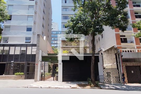 Fachada de apartamento para alugar com 1 quarto, 98m² em Consolação, São Paulo