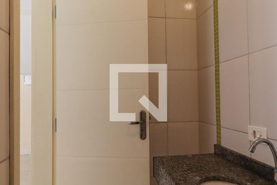 Lavabo 1 de casa para alugar com 3 quartos, 380m² em Santa Felicidade, Curitiba