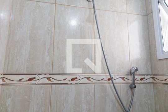 Banheiro da Suíte de casa para alugar com 3 quartos, 380m² em Santa Felicidade, Curitiba