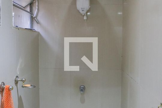 Banheiro da Suíte 1 de casa à venda com 8 quartos, 150m² em Barra Funda, São Paulo