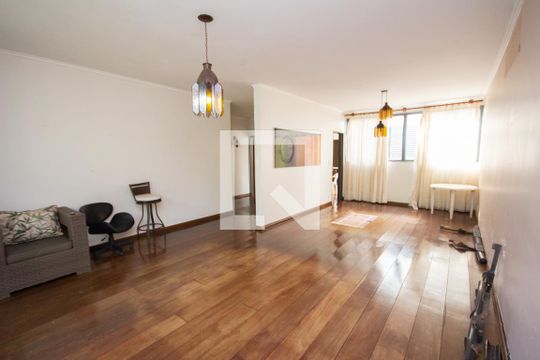 Casa para alugar com 3 quartos, 704m² em Alto da Boa Vista, Ribeirão Preto
