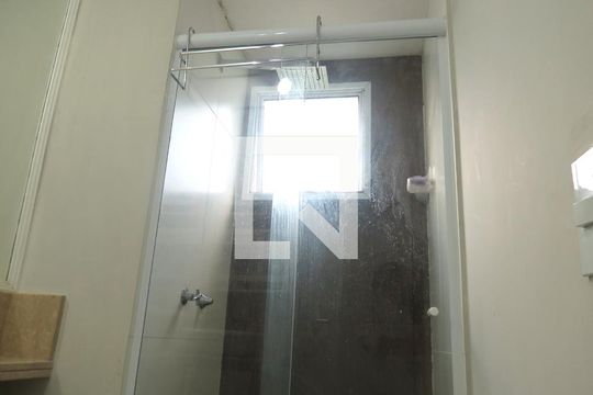 Banheiro Social de apartamento à venda com 2 quartos, 53m² em Jardim Iris, São Paulo