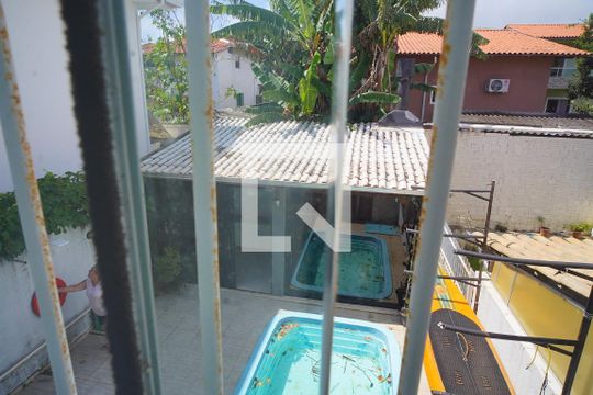 Quarto 3 - Vista de casa para alugar com 3 quartos, 131m² em Ingleses do Rio Vermelho, Florianópolis