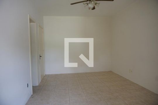 Quarto 2 de casa à venda com 2 quartos, 140m² em Vila Nova, Novo Hamburgo