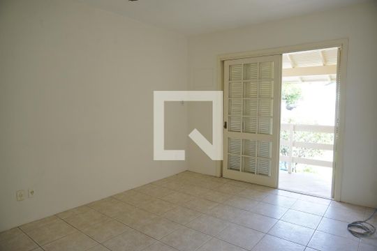 Quarto 2 de casa à venda com 2 quartos, 140m² em Vila Nova, Novo Hamburgo