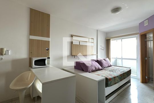 Studio de kitnet/studio para alugar com 1 quarto, 27m² em Centro, Curitiba