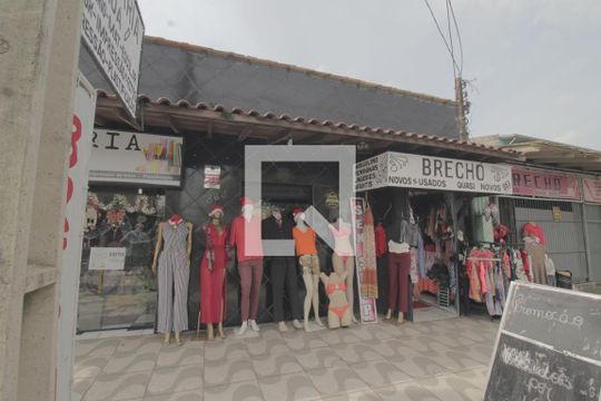 Fachada de casa à venda com 1 quarto, 100m² em Rio Branco, Canoas