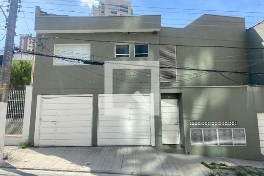 Fachada de kitnet/studio para alugar com 1 quarto, 22m² em Vila Regente Feijó, São Paulo