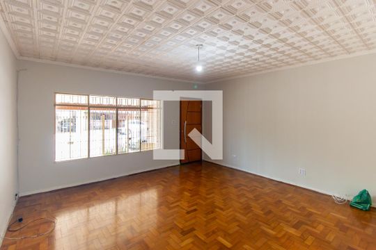 Sala de casa à venda com 4 quartos, 150m² em Vila Paulo Silas, São Paulo