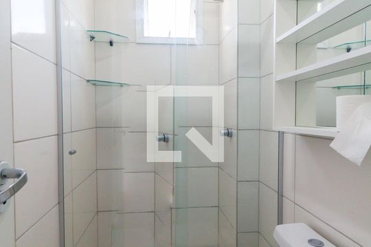 Banheiro Social de apartamento para alugar com 2 quartos, 40m² em Santo Antônio, São José dos Pinhais