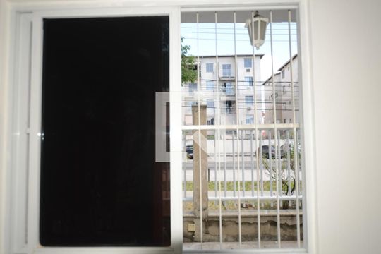 Apartamento à venda com 2 quartos, 65m² em Parada de Lucas, Rio de Janeiro