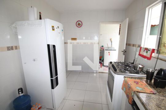Cozinha de casa de condomínio à venda com 2 quartos, 80m² em Parada de Lucas, Rio de Janeiro