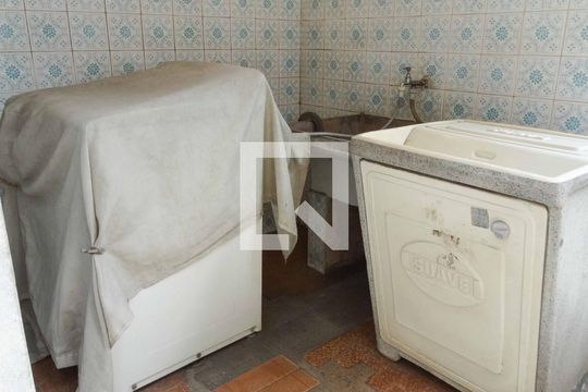 Casa à venda com 3 quartos, 125m² em Cipava, Osasco