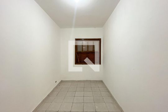 Casa 3 Quarto 2 de casa à venda com 11 quartos, 328m² em Vila Brasilândia, São Paulo