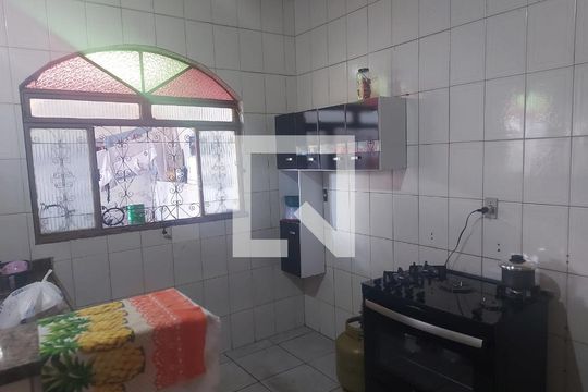 Cozinha de casa à venda com 3 quartos, 210m² em Tropical, Contagem