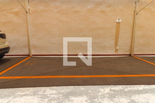 Garagem 1 de apartamento à venda com 3 quartos, 106m² em Bacacheri, Curitiba