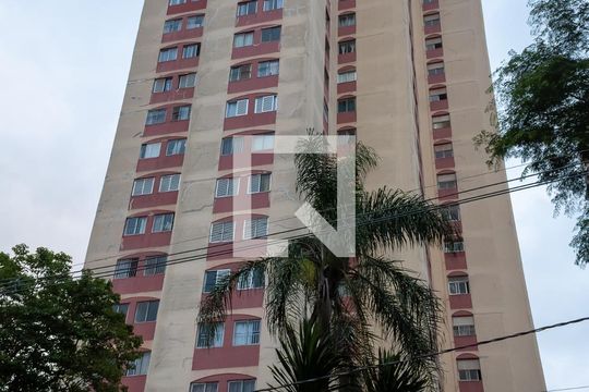 Fachada de apartamento para alugar com 2 quartos, 72m² em Jardim Angela (zona Leste), São Paulo