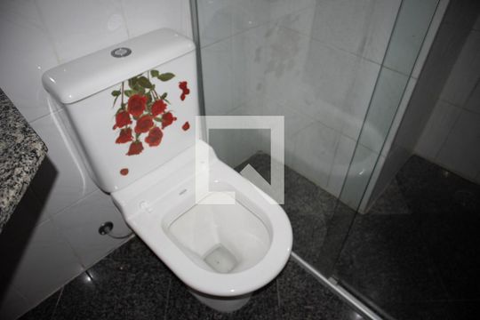 Banheiro 2 de apartamento para alugar com 3 quartos, 144m² em Vila Mazzei, São Paulo