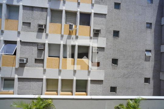 Sala quarto - Vista de apartamento à venda com 1 quarto, 37m² em Petrópolis, Porto Alegre