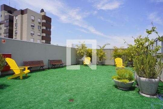 Área comum de apartamento à venda com 1 quarto, 37m² em Petrópolis, Porto Alegre