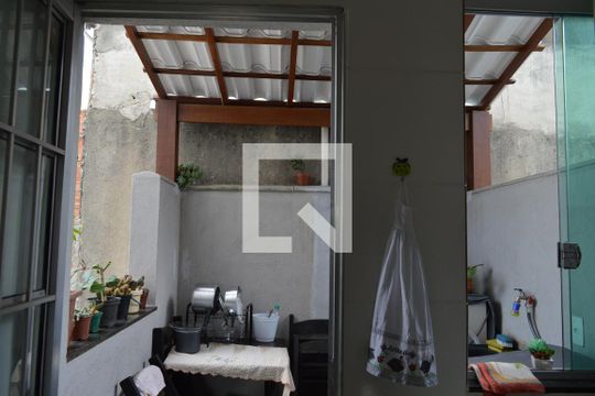 Área de serviço de apartamento à venda com 3 quartos, 76m² em Parque Xangri-lá, Contagem