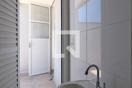 Lavabo de apartamento à venda com 2 quartos, 95m² em Vila Pires, Santo André